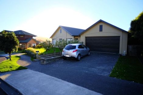 Photo of property in 16 Port Lane, Whitby, Porirua, 5024