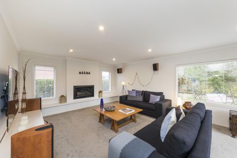 Photo of property in 48a Churchill Avenue, Hokowhitu, Palmerston North, 4410