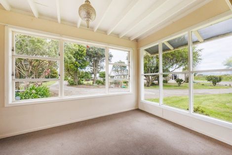 Photo of property in 158a-b Walkers Road, Longburn, Palmerston North, 4477