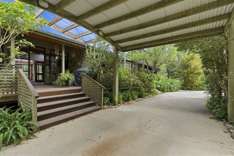 Photo of property in Twin Waters Lodge, 30 Totara Avenue, Collingwood, 7073