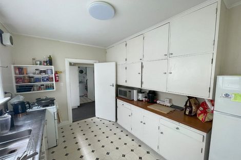 Photo of property in 102 Tinakori Road, Thorndon, Wellington, 6011