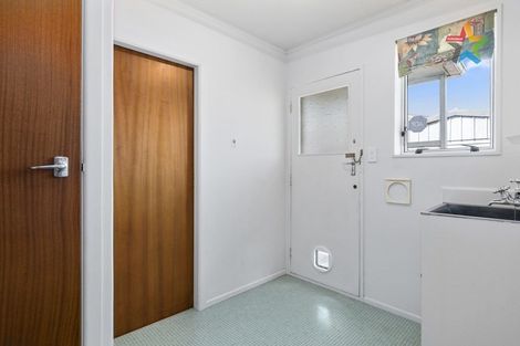 Photo of property in 6b Belgrave Street, Wainuiomata, Lower Hutt, 5014