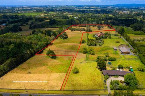 Photo of property in 11 Tawa Road, Kumeu, 0891