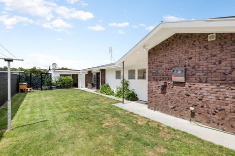 Photo of property in 20 Hillary Street, Chedworth, Hamilton, 3210