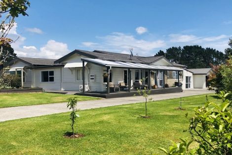 Photo of property in 37 Allan Road, Burgess Park, New Plymouth, 4371