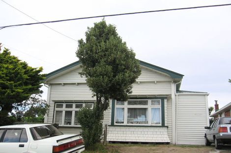 Photo of property in 64 Lonsdale Crescent, Rongotai, Wellington, 6022