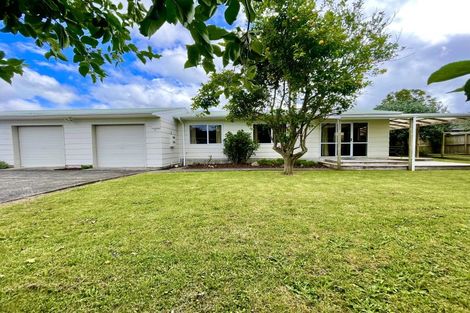 Photo of property in 8 Joan Gaskell Drive, Whitianga, 3510
