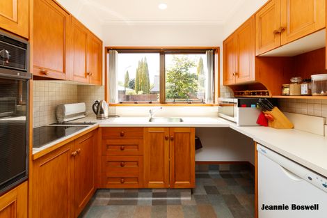 Photo of property in 43 Ihaka Street, Hokowhitu, Palmerston North, 4410