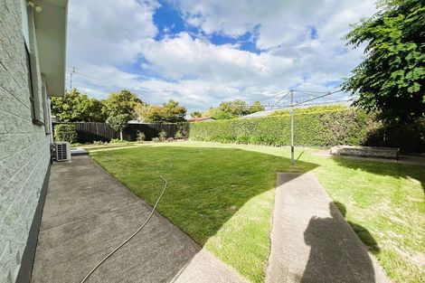 Photo of property in 2/41 Inwoods Road, Parklands, Christchurch, 8083