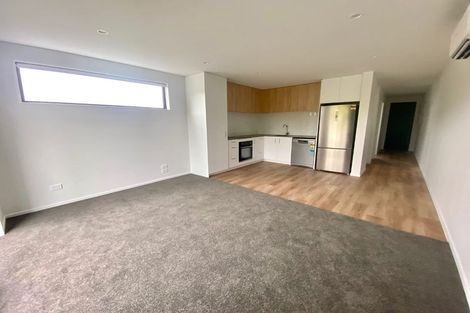 Photo of property in 16 Tuputupu Drive, Kumeu, 0810