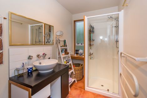 Photo of property in 107 Mount Pleasant Road, Mount Pleasant, Christchurch, 8081