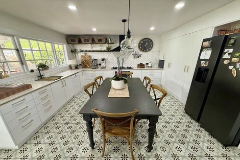 Photo of property in 603 Duck Creek Road, Stillwater, Silverdale, 0993