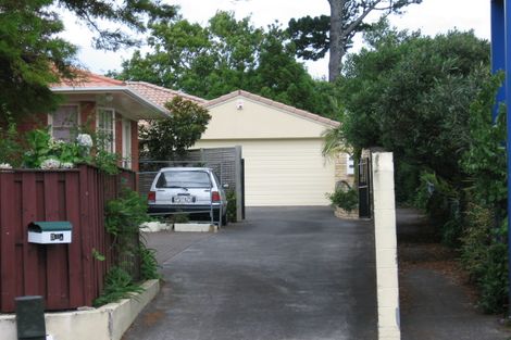 Photo of property in 31a Donovan Street, Blockhouse Bay, Auckland, 0600