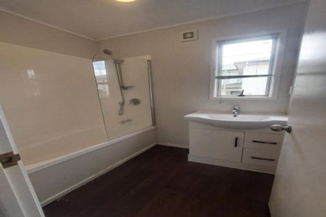 Photo of property in 1/13a Vine Street, Mangere East, Auckland, 2024