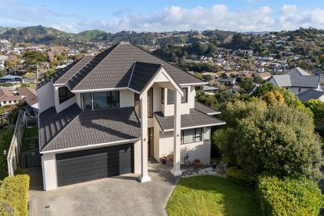 Photo of property in 60 Molyneux Close, Whitby, Porirua, 5024