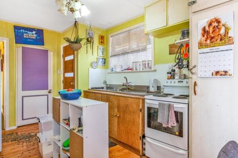 Photo of property in 108 Arahura Crescent, Waitangirua, Porirua, 5024