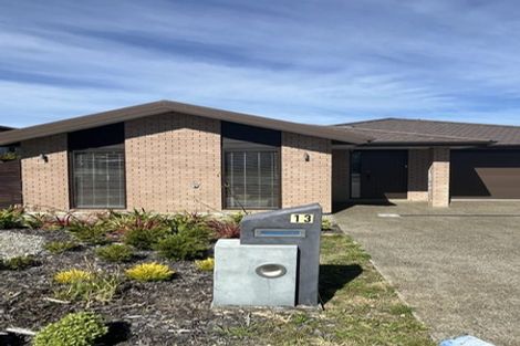 Photo of property in 13 Opaoa Way, Aotea, Porirua, 5024