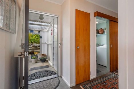 Photo of property in 2 Rangiora Street, Castlecliff, Whanganui, 4501