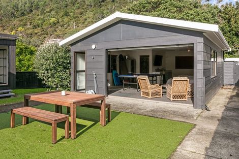 Photo of property in 48 Pauanui Beach Road, Pauanui, Hikuai, 3579