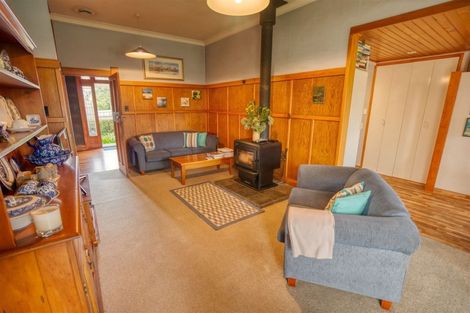 Photo of property in 12 Marsden Road, Greymouth, 7805