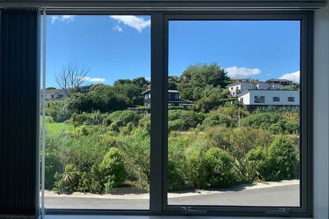 Photo of property in 4 Glide Lane, Whitby, Porirua, 5024