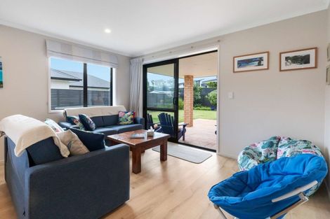 Photo of property in 60 Leeward Drive, Whitianga, 3510