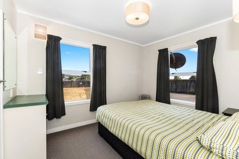 Photo of property in 82 Bream Bay Drive, Ruakaka, 0116