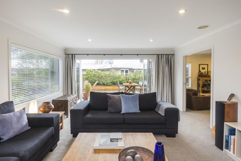 Photo of property in 48a Churchill Avenue, Hokowhitu, Palmerston North, 4410