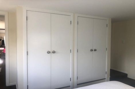 Photo of property in 12 Glendawn Place, Bayview, Auckland, 0629