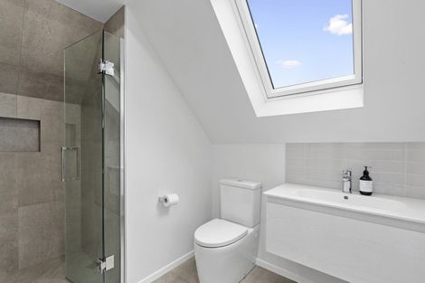 Photo of property in 28a Seine Road, Forrest Hill, Auckland, 0620