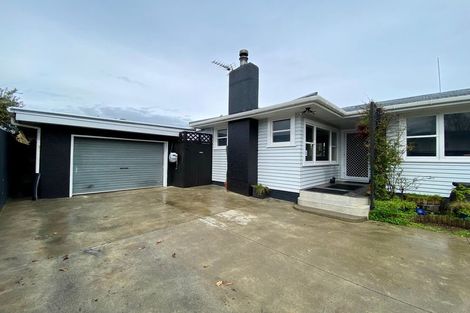 Photo of property in 1020 Tremaine Avenue, Roslyn, Palmerston North, 4414