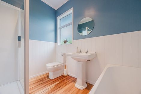 Photo of property in 14 Francis Drake Street, Waipukurau, 4200