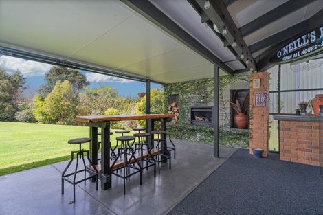 Photo of property in 32 Julian Road, Onemana, Whangamata, 3691