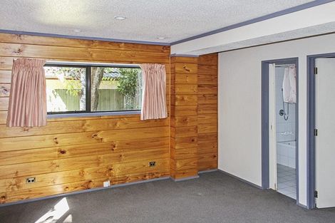 Photo of property in 1/106 Maidstone Road, Ilam, Christchurch, 8041