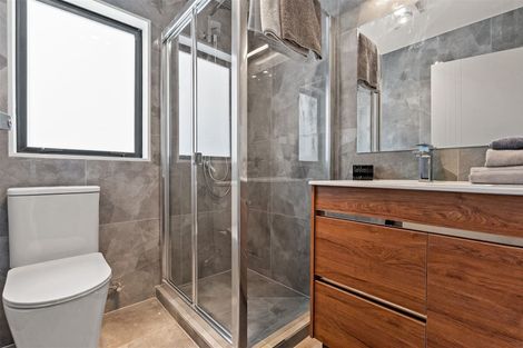 Photo of property in 4b Udys Road, Pakuranga, Auckland, 2010