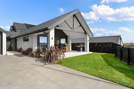 Photo of property in 12 Bosun Place, Flagstaff, Hamilton, 3210