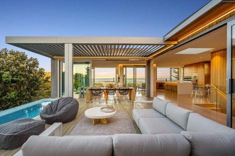 Photo of property in 38 Rita Way, Omaha, 0986