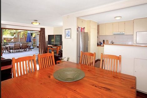 Photo of property in 121 Lancaster Road, Beach Haven, Auckland, 0626