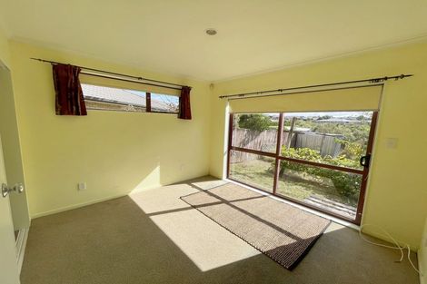 Photo of property in 32 Twickenham Place, Nawton, Hamilton, 3200