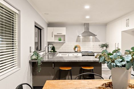 Photo of property in 78 Corinth Grove, Papamoa Beach, Papamoa, 3118