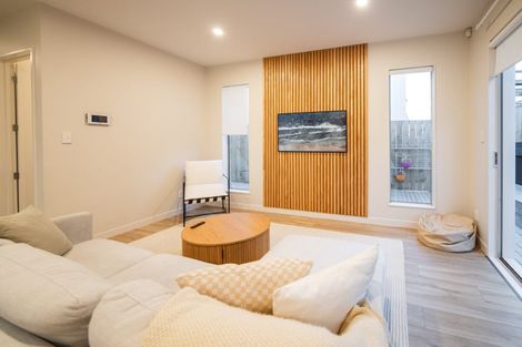 Photo of property in 35 Pohewa Road, Silverdale, 0932