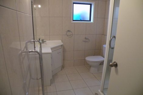 Photo of property in 69 Rosecamp Road, Beach Haven, Auckland, 0626