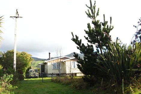 Photo of property in 82 Beach Road, Long Beach, Port Chalmers, 9081