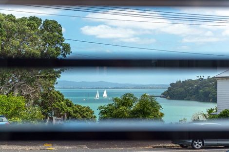 Photo of property in 81 Queen Street, Northcote Point, Auckland, 0627