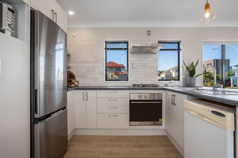 Photo of property in 34a Bowes Crescent, Strathmore Park, Wellington, 6022