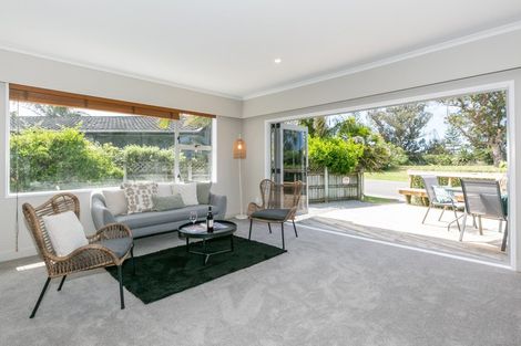 Photo of property in 23b Grange Road North, Haumoana, 4102