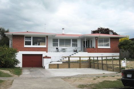 Photo of property in 16 Rutland Street, Utuhina, Rotorua, 3015