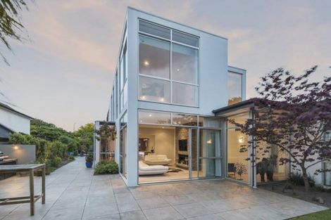 Photo of property in 8 Royds Street, Fendalton, Christchurch, 8014