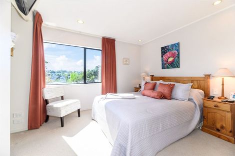 Photo of property in 1/43a Corunna Road, Milford, Auckland, 0620