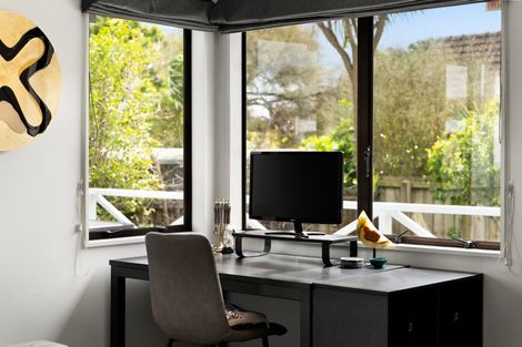 Photo of property in 80b Aviemore Drive, Highland Park, Auckland, 2010